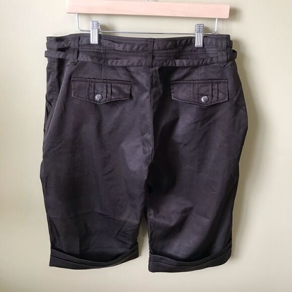 Dark Brown Knee Length Shorts with 2 Strap Belt - Picture 5 of 6